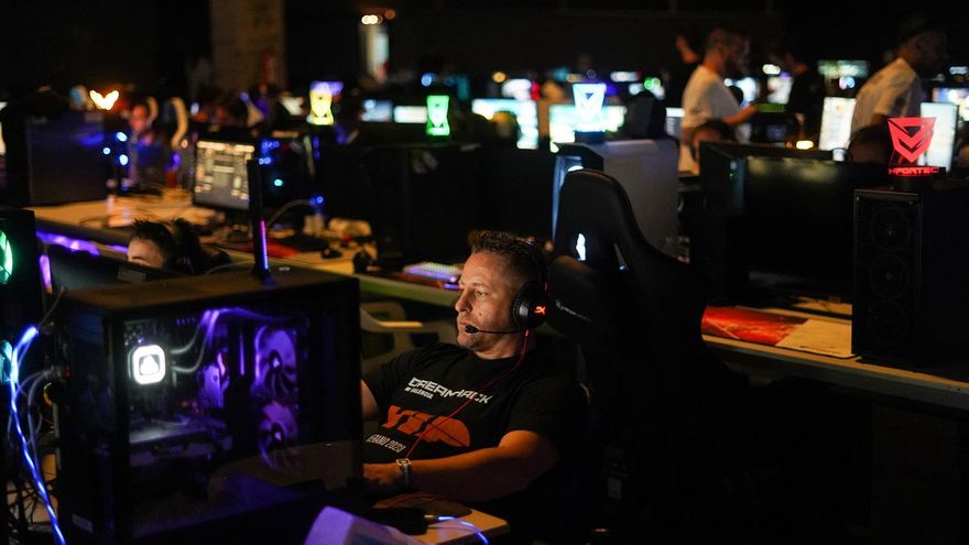 El 'gaming' toma Feria Valencia con Dreamhack 2023: "Vengo a jugar las 24 horas del día y a estar con los amigos"