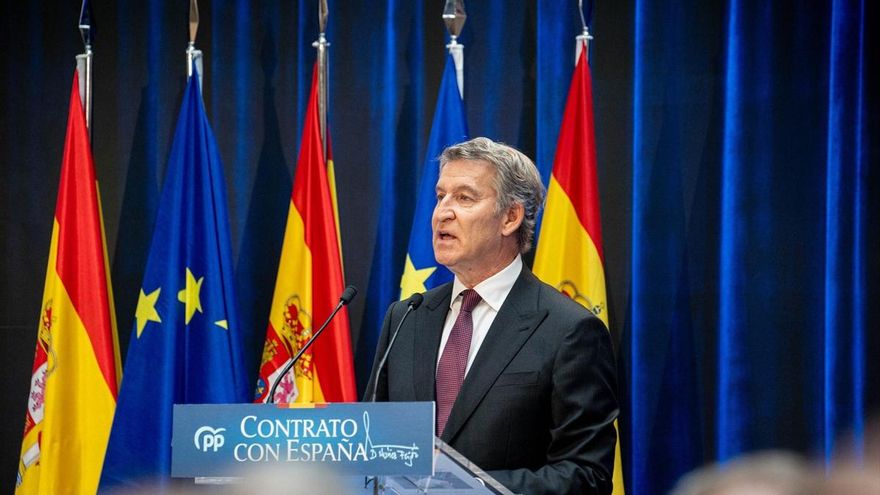 El presidente del PP, Alberto Núñez Feijóo, presenta su “Contrato con España”, en Espacio Larra, a 19 de octubre de 2026, en Madrid (España).