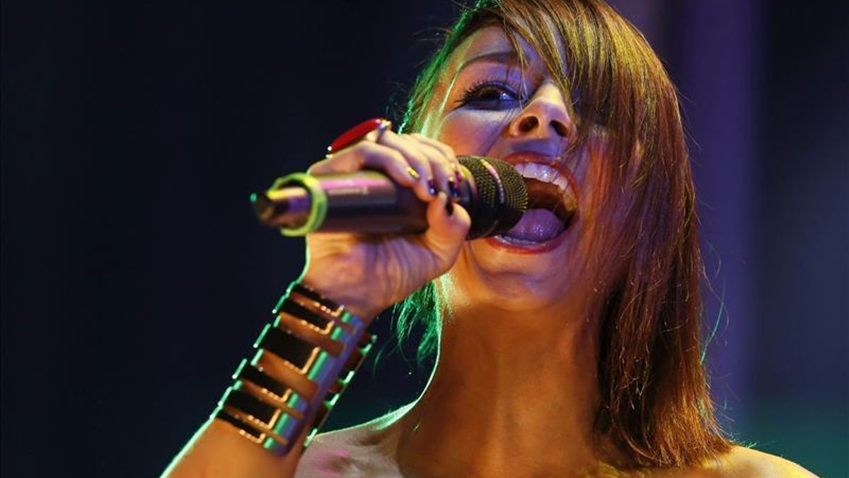 Antes de 'Todo irá bien', Chenoa ya cantaba al optimismo con esta canción que era número 1 hace 20 años