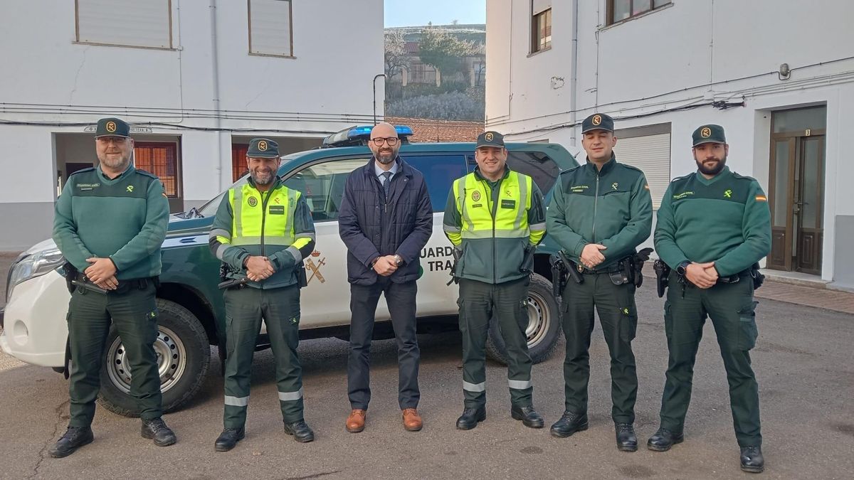 El subdelegado del Gobierno en León visita los puestos de la Guardia Civil de Cistierna, Boñar y Sahagún.