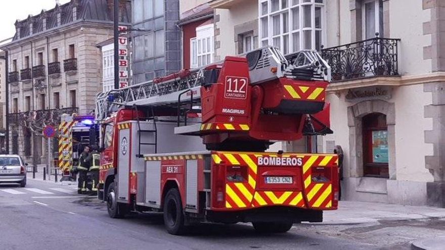 Vehículo de los Bomberos del 112 Cantabria.