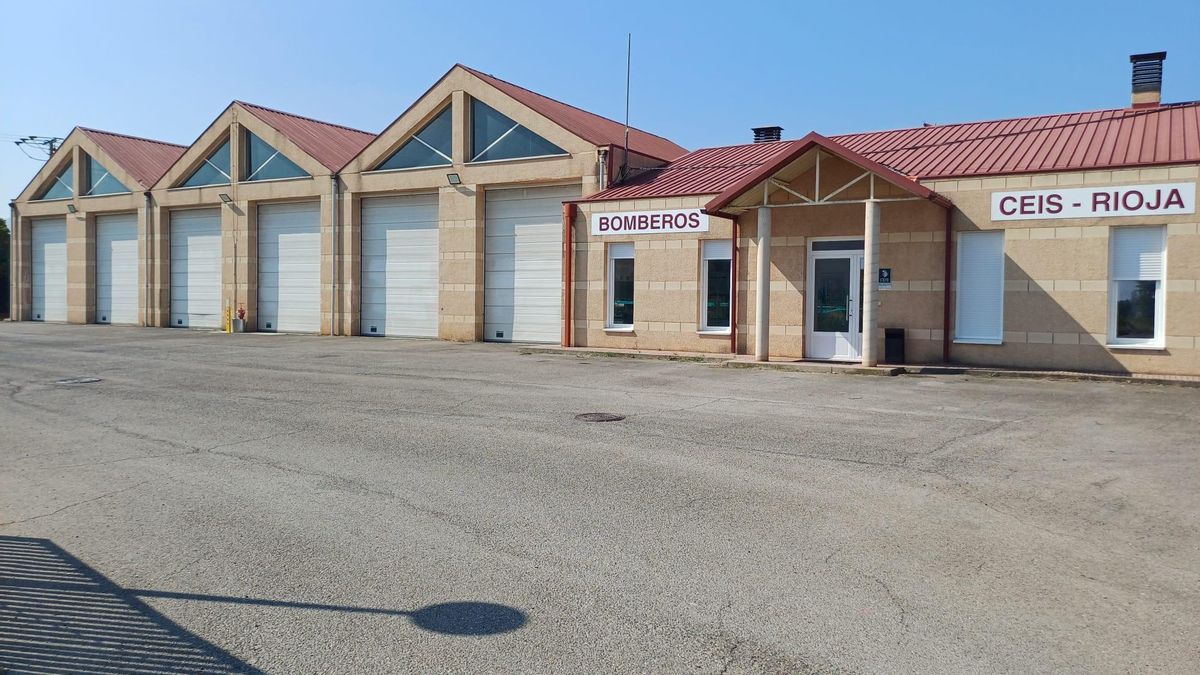 Bomberos de La Rioja denuncian que la "improvisación" del gerente dejó a Nájera sin efectivos en pleno agosto y el Gobierno lo niega
