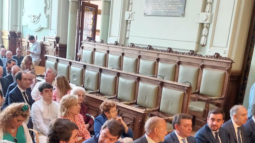 El pacto PP-Vox arrebata la alcaldía de Valladolid al socialista Óscar Puente