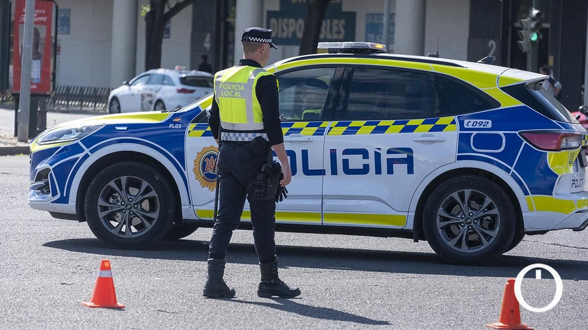 Una conductora empotra su coche contra un escaparate y alcanza a un peatón en Fátima