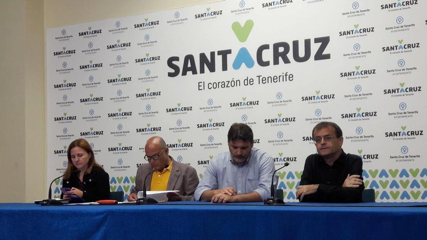 Participantes en la rueda de prensa de este lunes, en el Ayuntamiento capitalino