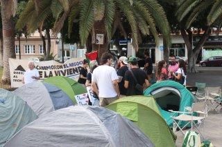 Acampada en la Plaza de la Feria (Las Palmas de Gran Canaria) por el derecho a la vivienda