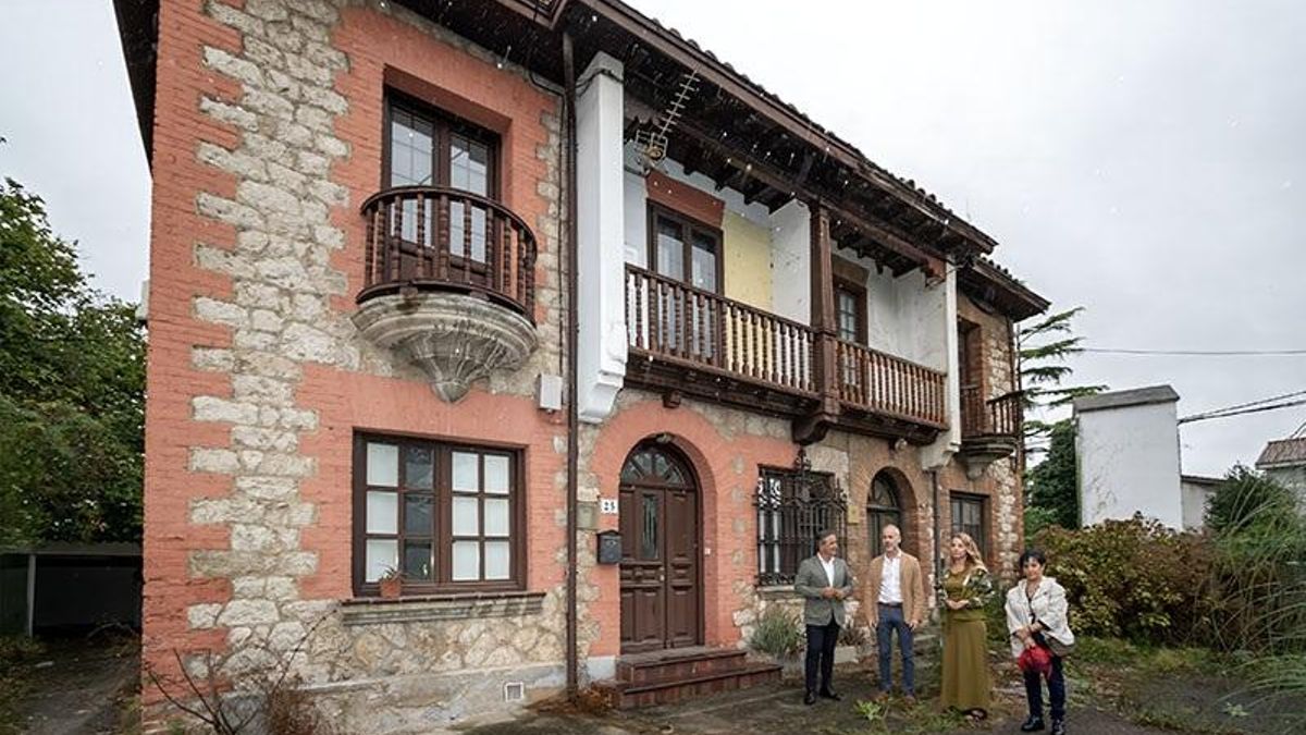 Gobierno y Ayuntamiento estudian la rehabilitación y usos de las antiguas casas de maestros del CEIP Agapito Cagigas