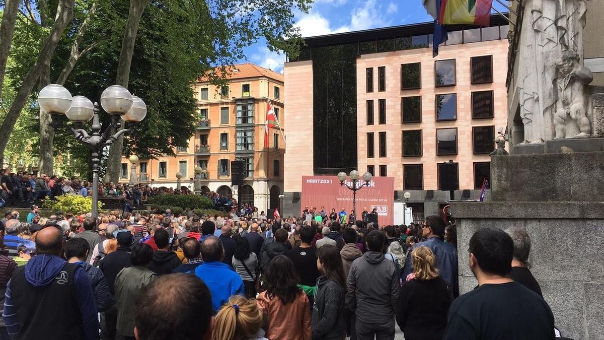 LAB reclama un Estado vasco y reprocha a PNV que se "siente" con PP en lugar de defender el derecho a decidir
