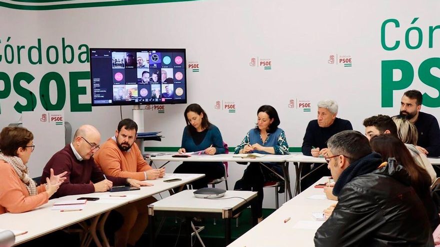Se busca líder crítico para el PSOE de Córdoba