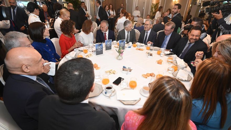 Torres: “Nos volveremos a sentar con el PP, desmintiendo las mentiras de Tellado y buscando soluciones”