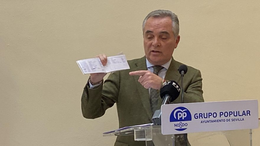 El delegado de Hacienda de Sevilla niega sobresueldos y achaca los pagos recibidos a "gastos de funcionamiento" del PP