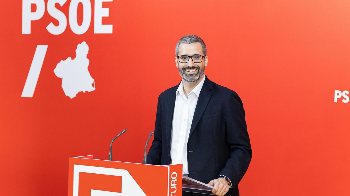 El precandidato a la Secretaría General del PSOE en la Región de Murcia, Francisco Lucas