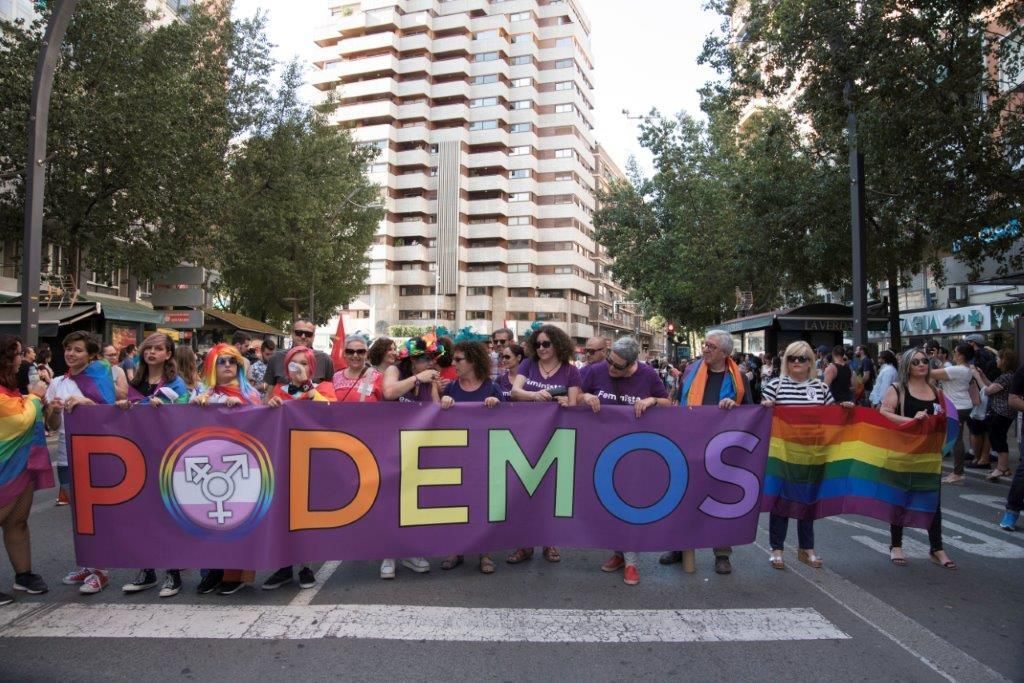 FOTOGALERÍA: Las imágenes del desfile del Orgullo Gay en Murcia