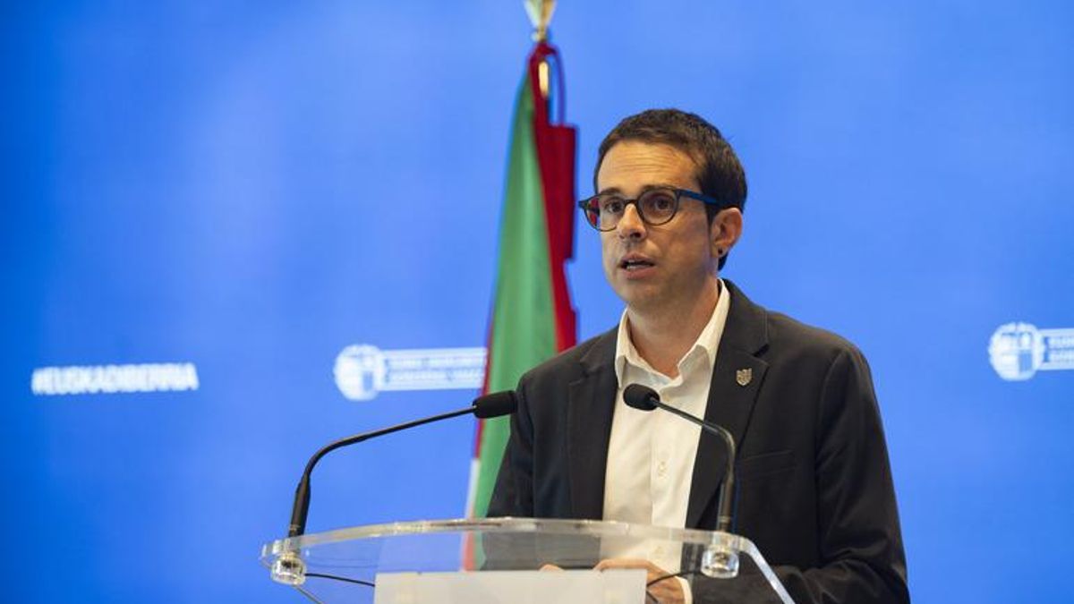 EH Bildu le dice a Pradales en la sede de Presidencia que se acerca la "alternancia" en Euskadi