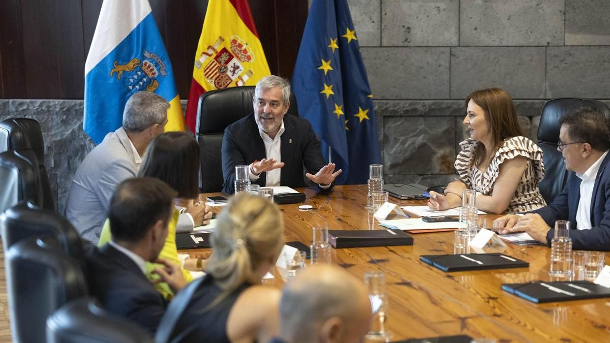 Ana Padrón Brito sucede al frente del Instituto Canario de Igualdad a su madre, fallecida recientemente