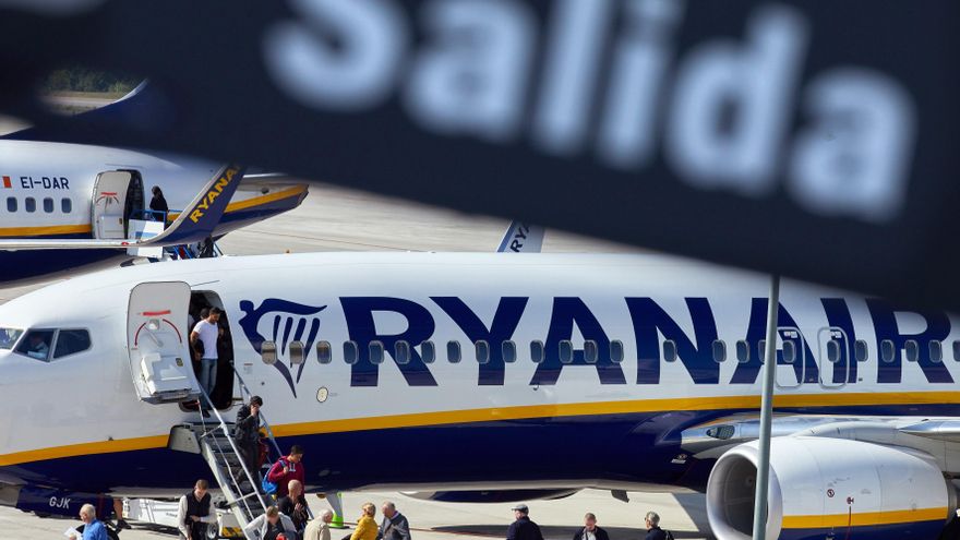 El Supremo declara nula por abusiva la cláusula de Ryanair que permite mandar el equipaje en un vuelo distinto
