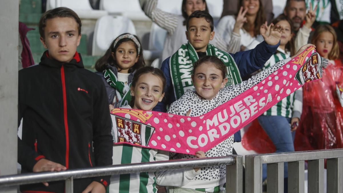 Grada Blanquiverde del Córdoba CF - RC Deportivo