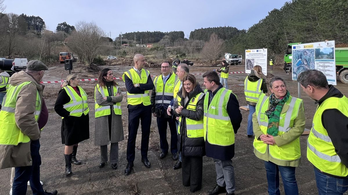 Acto de inicio de las obras de restauración ambiental de los terrenos de la mina de Reocín