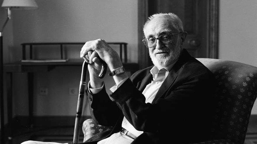 El economista Jose Luis Sampedro.