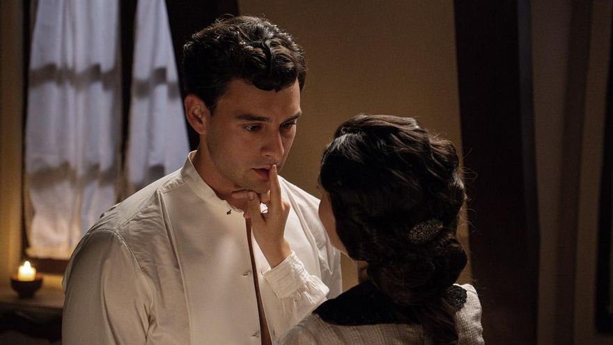 'La Promesa' desvela en su avance semanal qué días no habrá capítulo en RTVE, y pone a un personaje en peligro