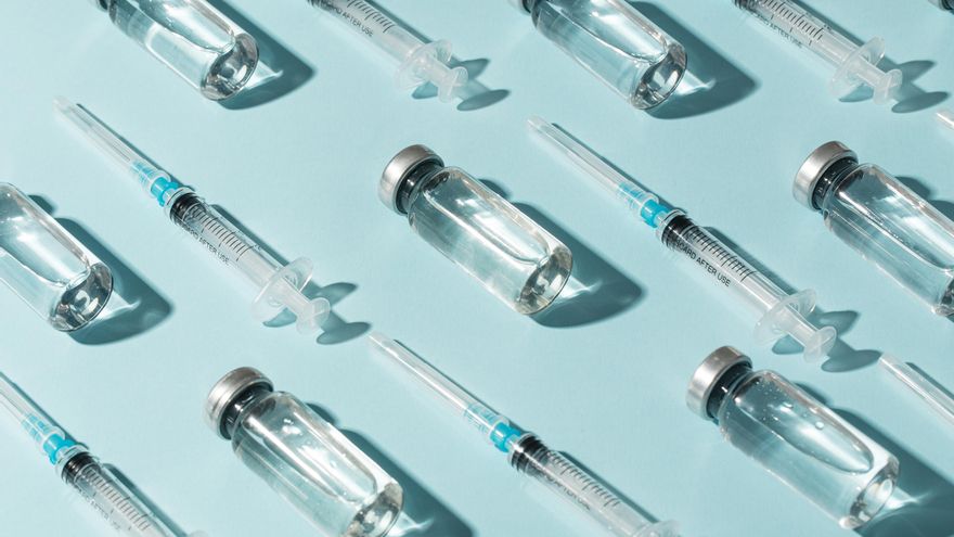 El postureo terapéutico de la sueroterapia, la pseudomedicina que se extiende por España