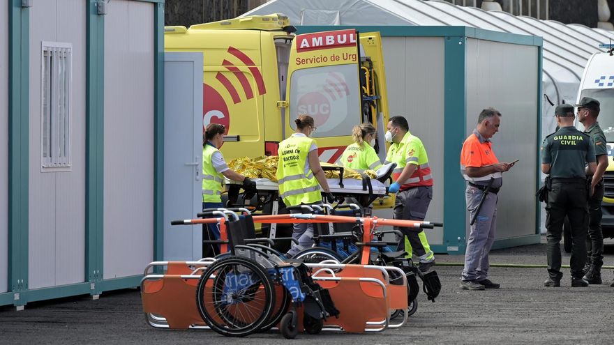 Al menos cinco fallecidos al hundirse una neumática a 90 kilómetros al este de Lanzarote