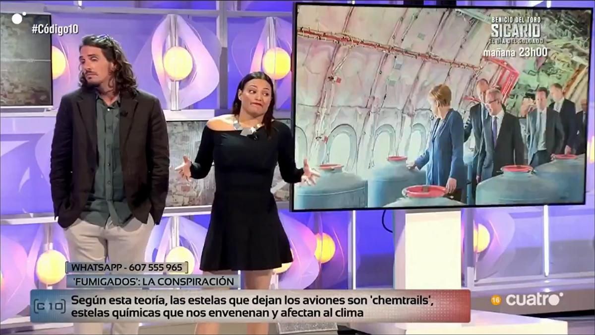 'Código 10' dio voz a Javi Poves y Elisa Mouliáa con la teoría conspiranoica de los aviones que nos fumigan