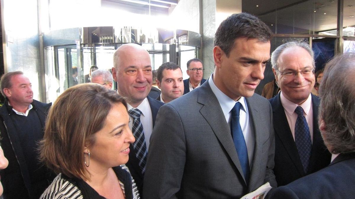 Pedro Sánchez pide al Gobierno el apoyo vía financiación del ICO para mantener Abengoa y el empleo que genera