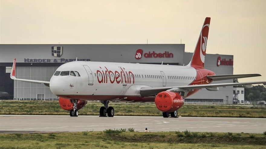 Berlín da un crédito de 150 millones a Air Berlin para que opere pese a la quiebra
