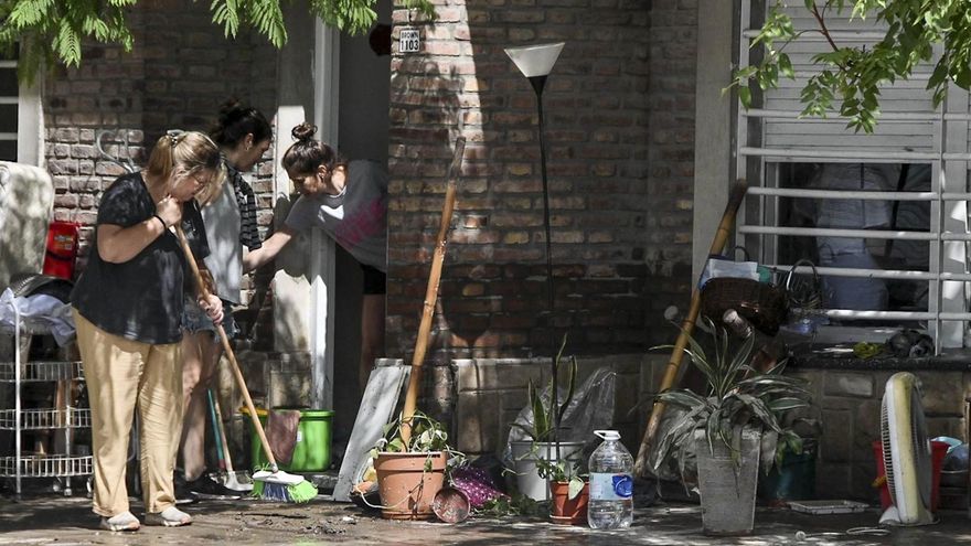 El agua retrocede en Bahía Blanca y queda la destrucción pero también una comunidad unida y la voluntad de renacer