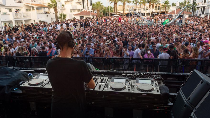 Nueva victoria de los vecinos de Ibiza contra la inactividad de la Administración ante el ruido de los locales de ocio