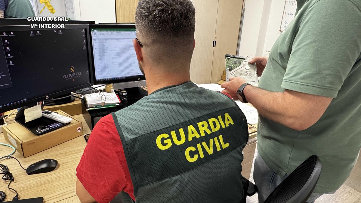 Un Guardia Civil en activo