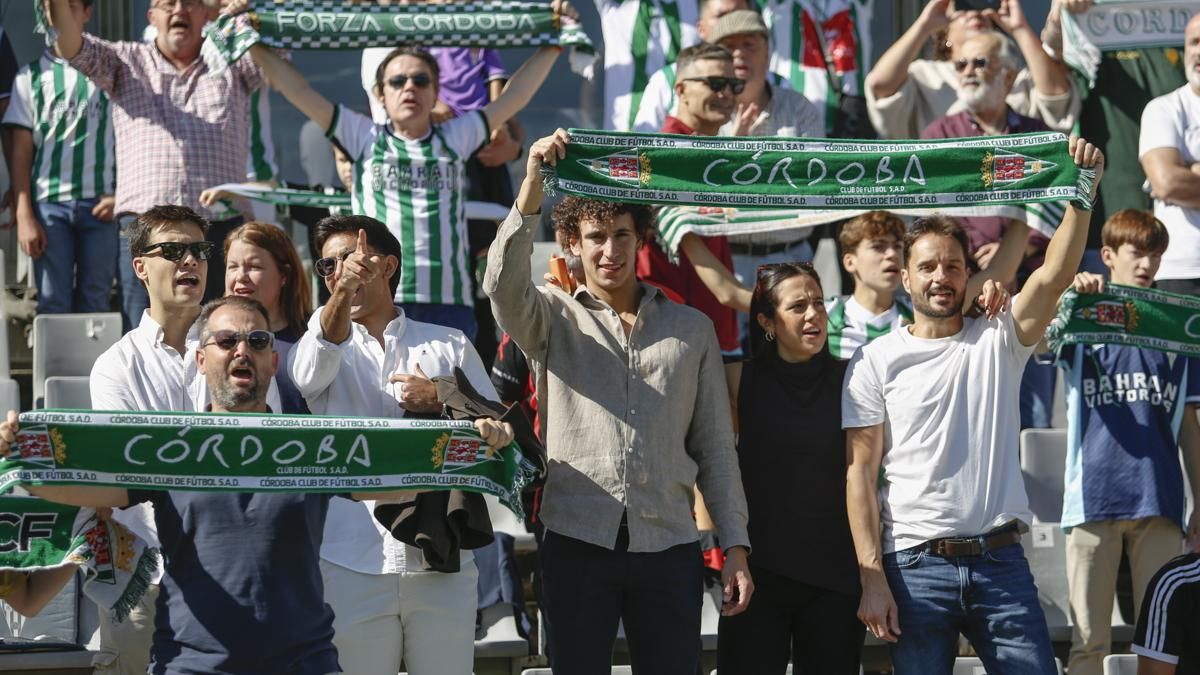 Grada Blanquiverde del Córdoba CF - SD Eibar
