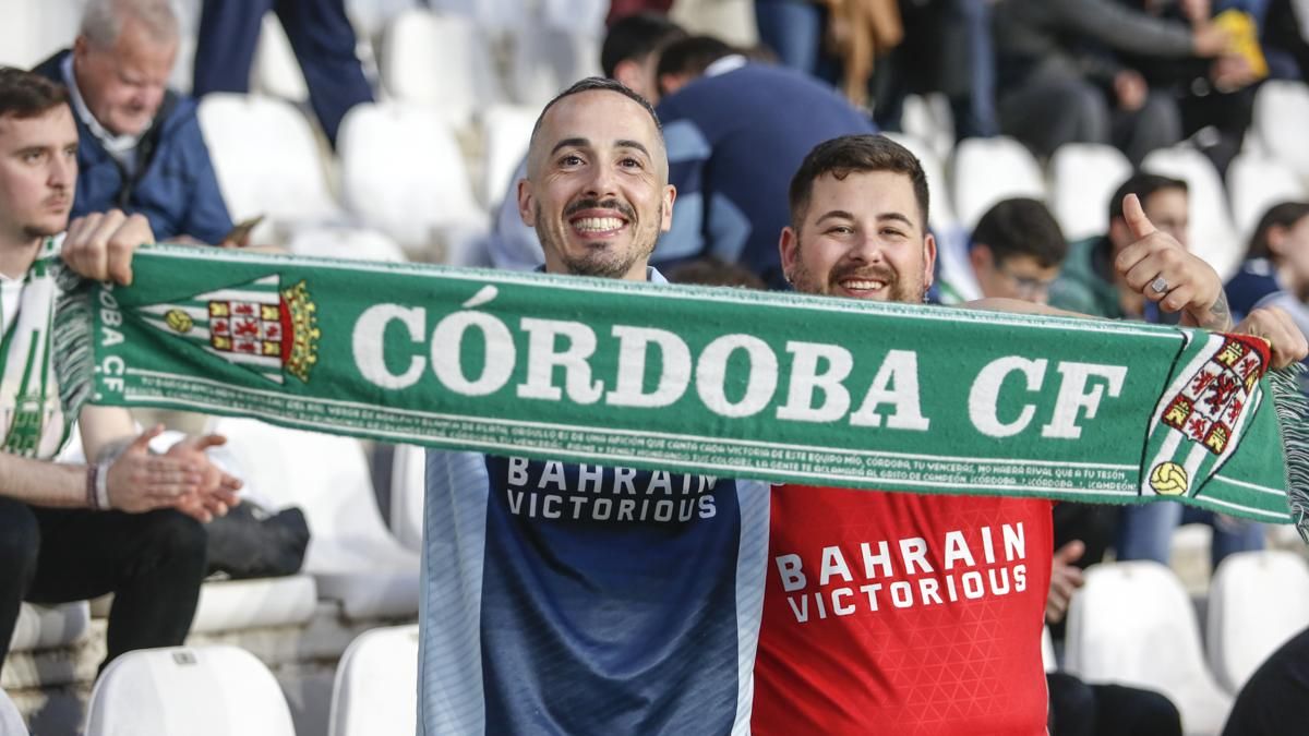 Grada Blanquiverde del Córdoba CF - Real Zaragoza