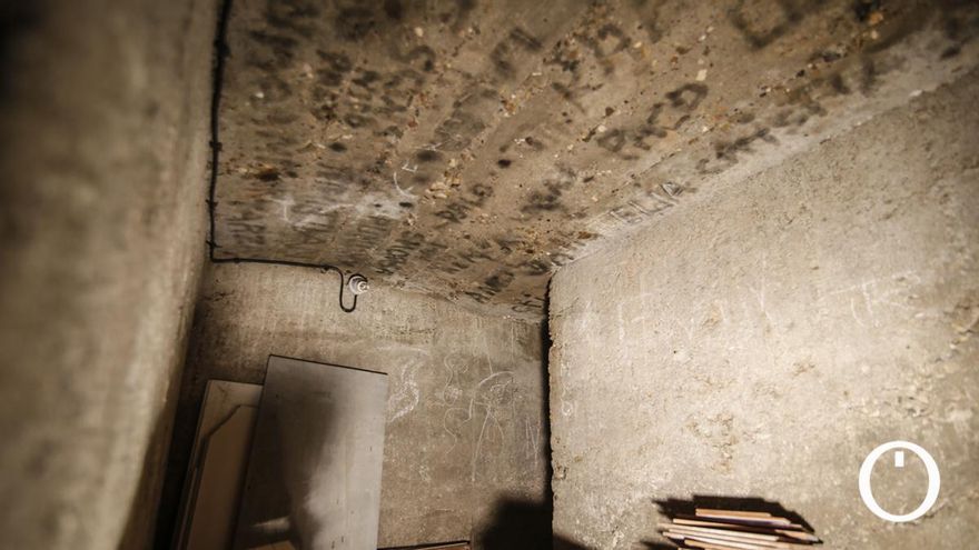 Interior del refugio de la Guerra Civil en una vivienda de Electromecánicas