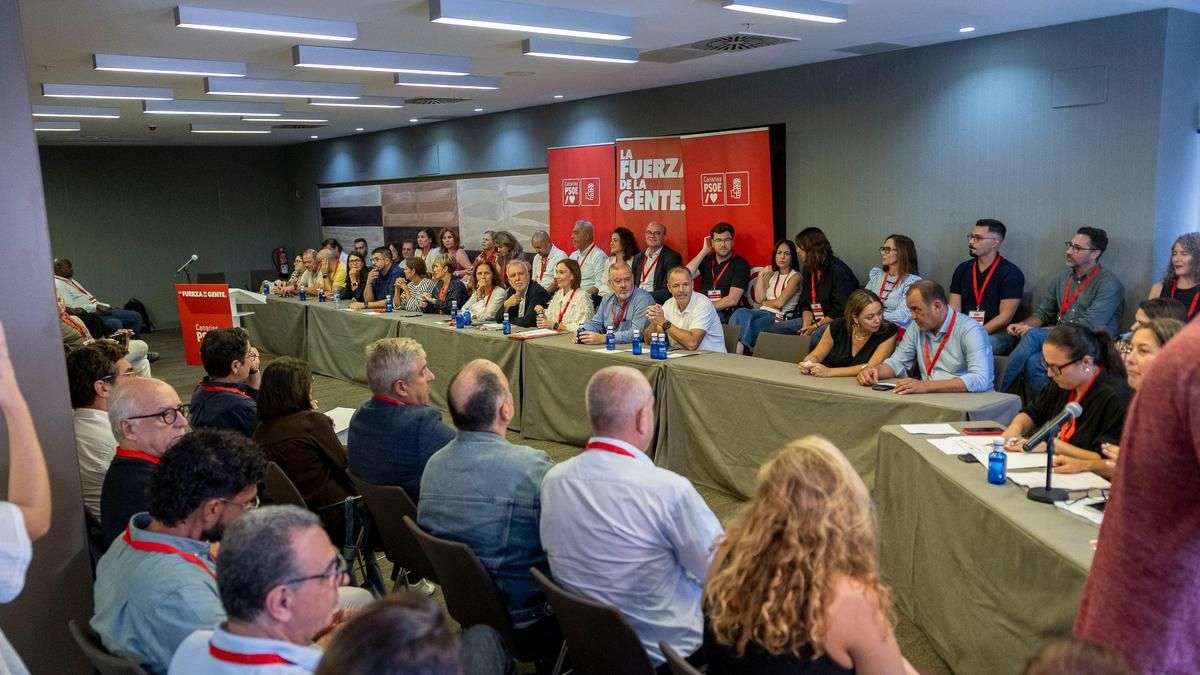 El PSOE Canarias cierra sus listas para el 29N con las candidaturas al Congreso y al Senado