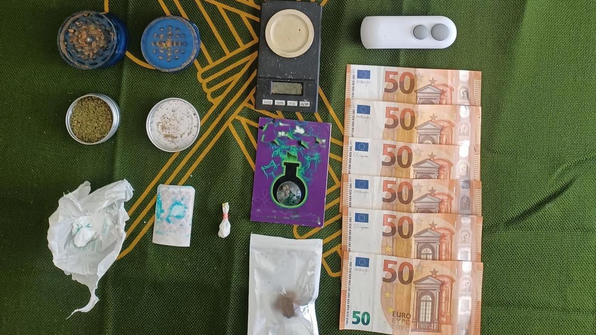 Detenida una mujer en Valencia de Don Juan por vender droga y tener enganchada la luz en su casa