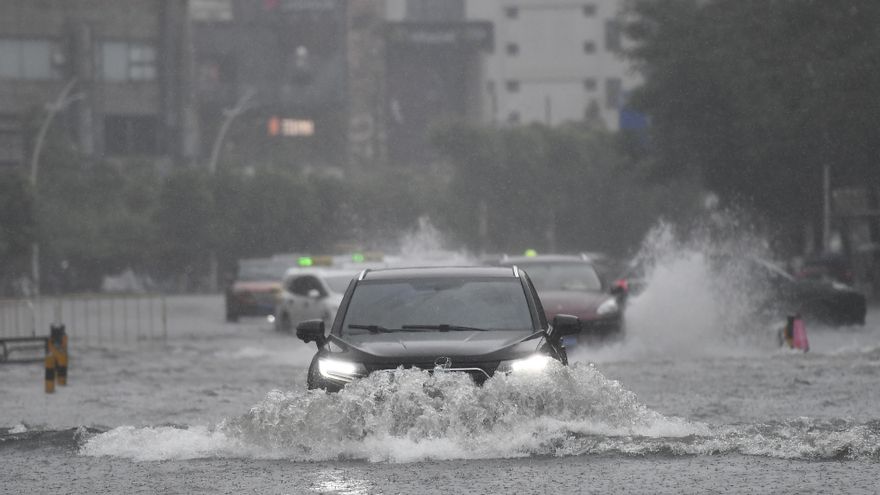 El tifón Wipha toca tierra en el sur de China y obliga a evacuar a más de 660.000 personas