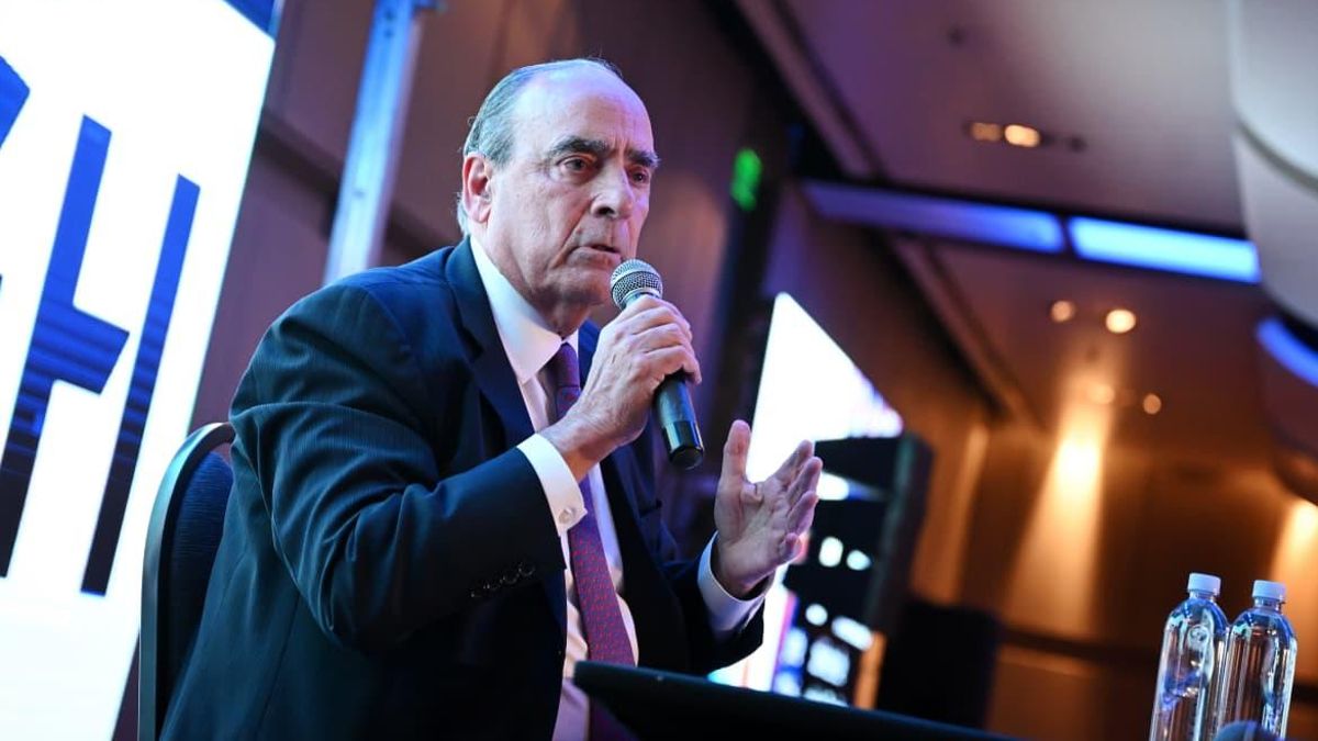 Guillermo Francos.