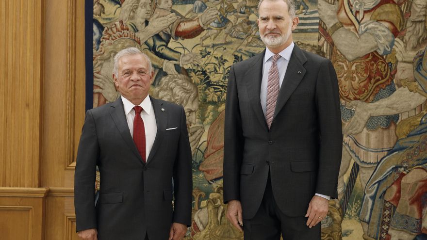 El rey de Jordania inicia su visita a España con una reunión con Felipe VI en Zarzuela