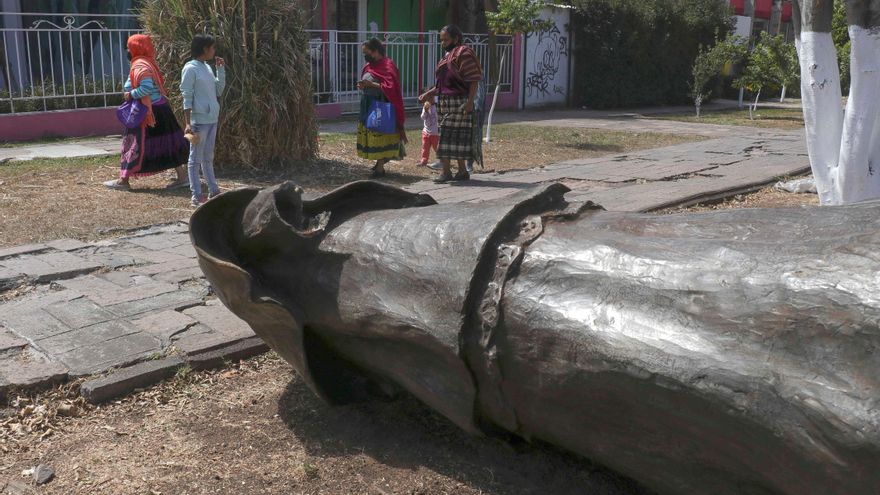Continúa la batalla contra símbolos de la conquista española en México