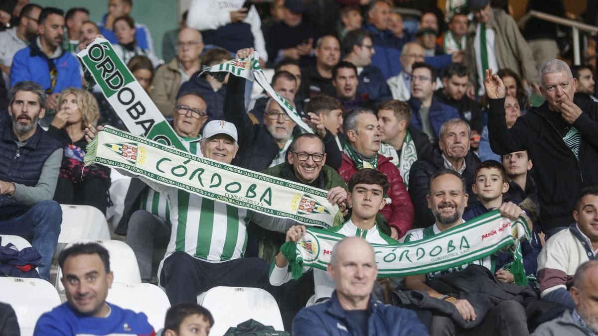 Grada Blanquiverde del Córdoba CF - RC Deportivo