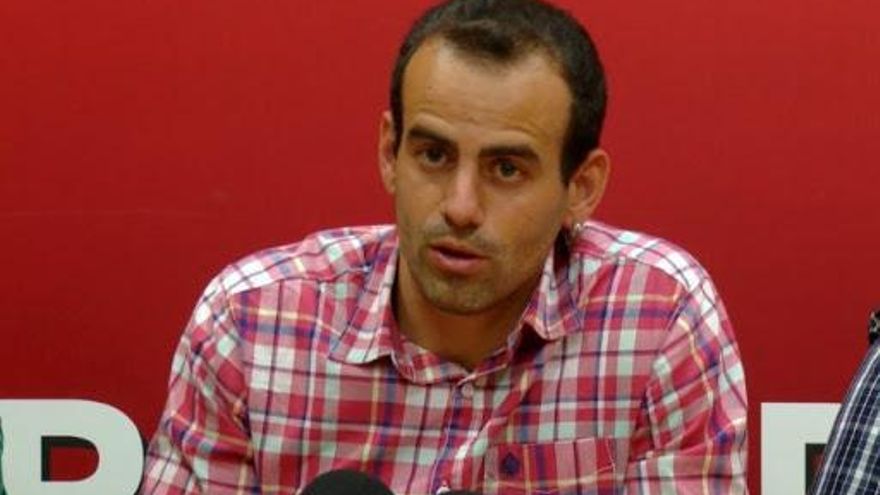 Archivo - Imagen de archivo del diputado de Unidas Podemos en el Congreso Miguel Ángel Bustamante.