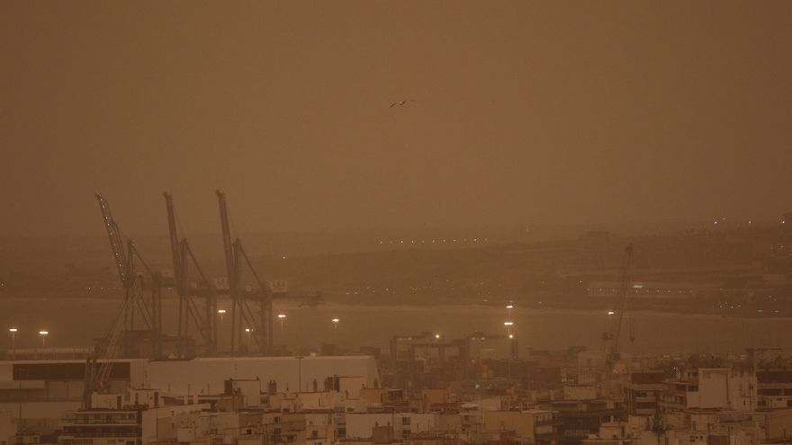 Vista del puerto de Alicante este lunes
