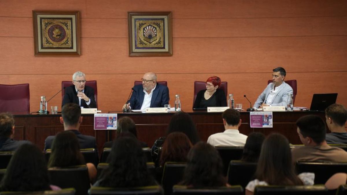 Presentación del Informe Mundial sobre Personal Docente desarrollado por la Unesco, en la Universidad de Córdoba.