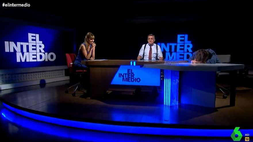 Jordi Évole volvió a sufrir un ataque de cataplexia con Wyoming en 'El Intermedio': "Me vas a joder el programa"