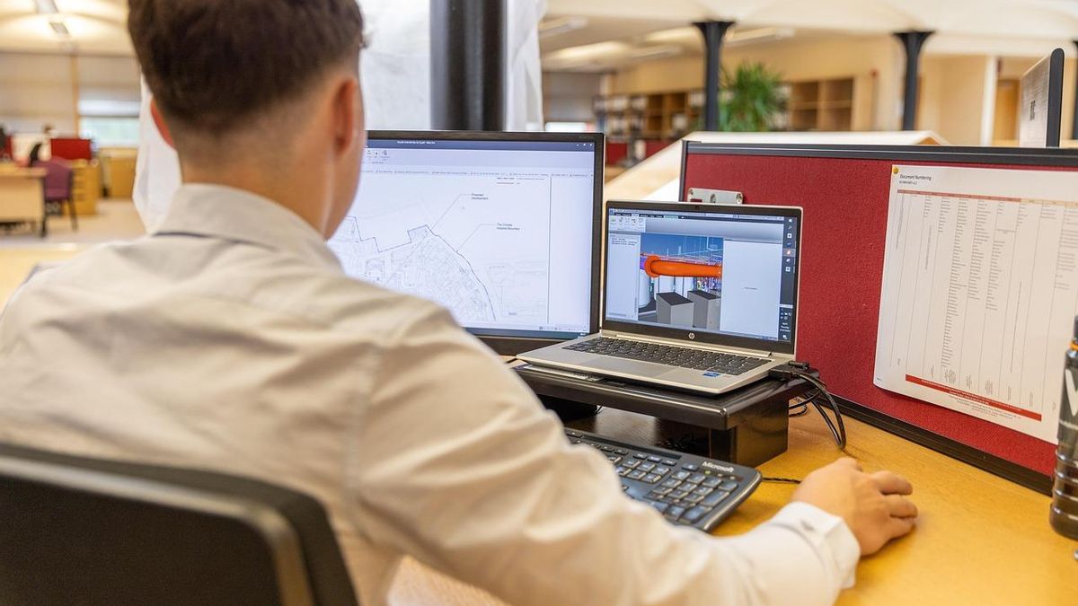 En qué consiste el fichaje online que las empresas podrían probar este verano antes de que sea obligatorio