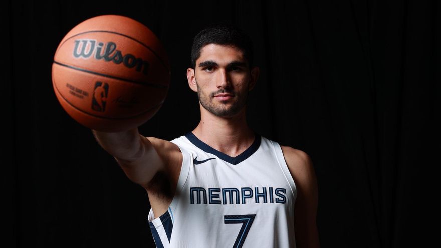 Los Grizzlies renuevan el contrato de Aldama hasta 2025