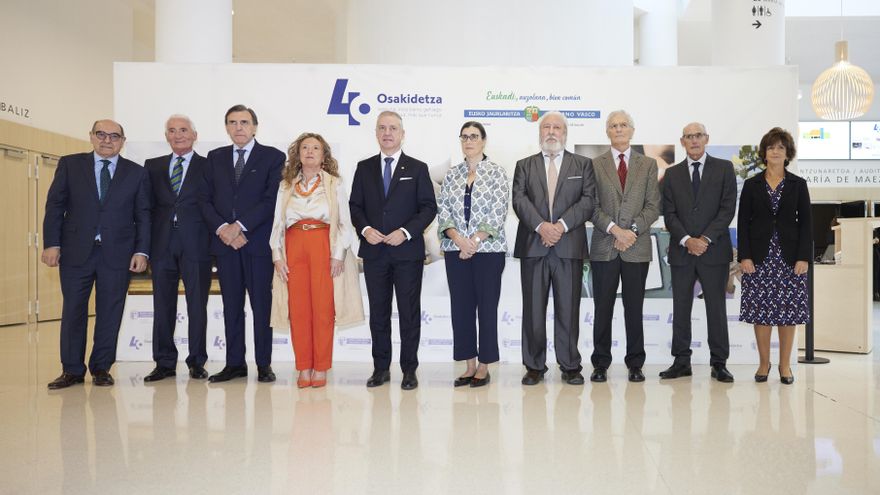 Euskadi celebra los 40 años de Osakidetza tras haber superado la prueba más dura de su historia, la COVID-19