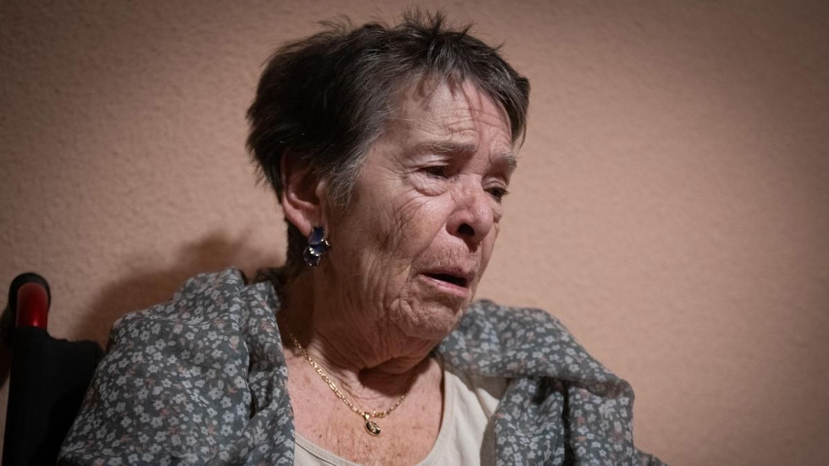 Maricarmen mientras esperaba en su casa a que se ejecutara o se impidiera el desahucio